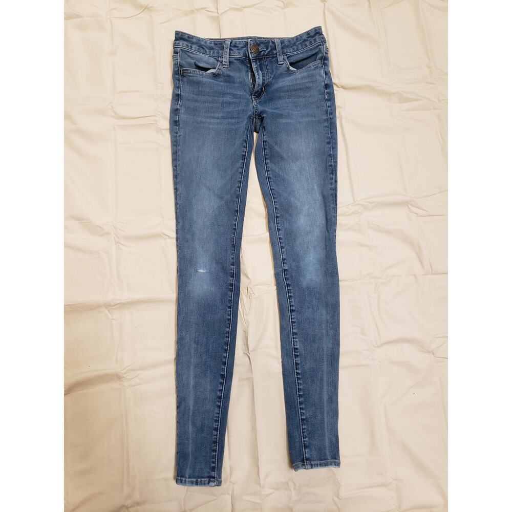 American Eagle 360* Next Level stretch jegging. size 2 Long. 28" inseam
